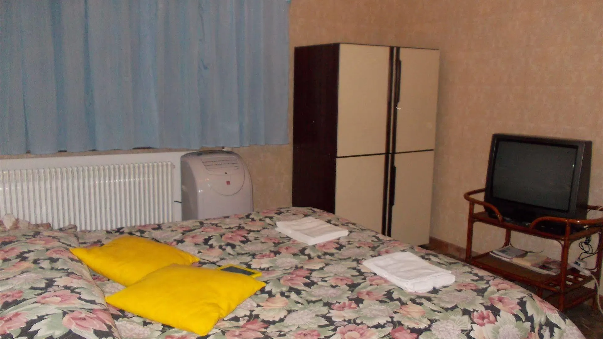 Big Brother Bed & Rooms Trévise