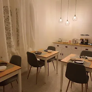Ultimo Miglio Couette-café